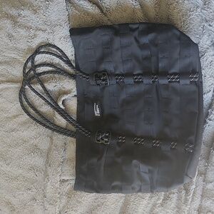 Nike AF1 Tote in Black